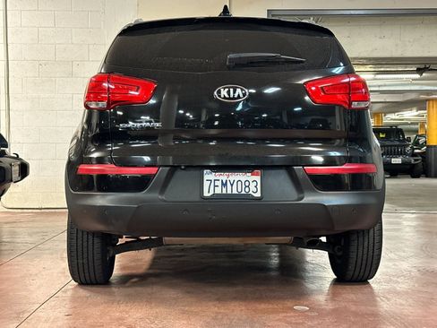 Used 2014 Kia Sportage LX image 4