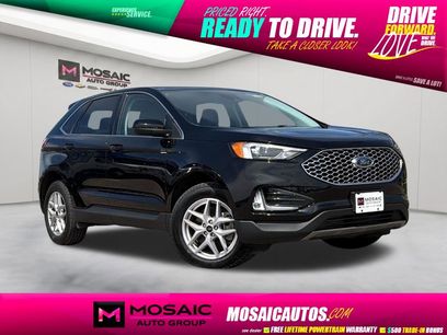 Used 2024 Ford Edge SEL w/ Convenience Package