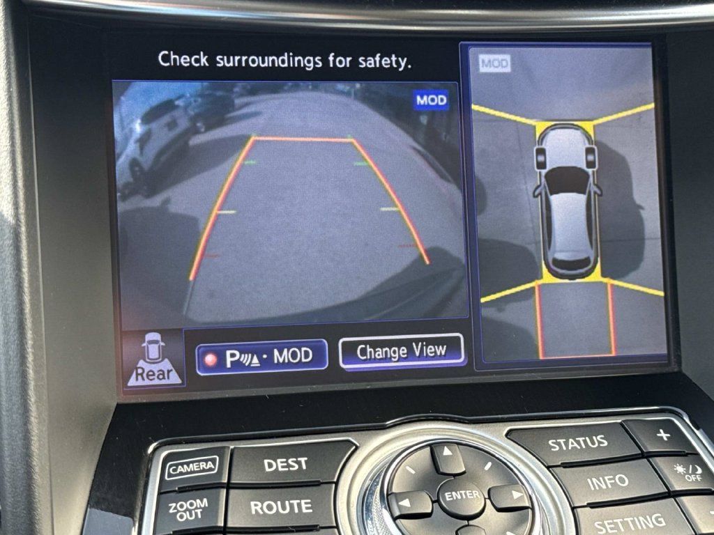 Used 2016 INFINITI QX70 2WD w/ Premium Package image 26