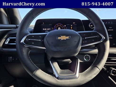 Used 2026 Chevrolet Traverse LT w/ Driver Confidence Package image 18