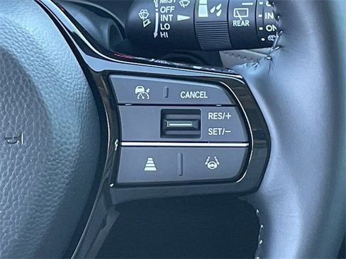 Certified 2026 Honda HR-V EX-L image 13