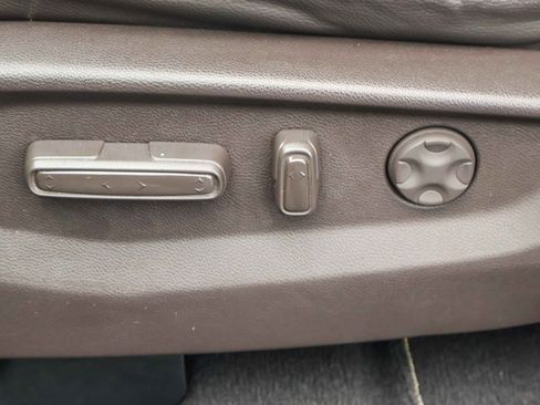 Used 2018 Honda Odyssey EX-L image 12