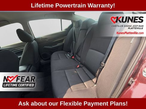 Used 2025 Nissan Altima 2.5 SV FWD image 36