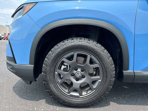 Used 2024 Honda Pilot TrailSport image 10