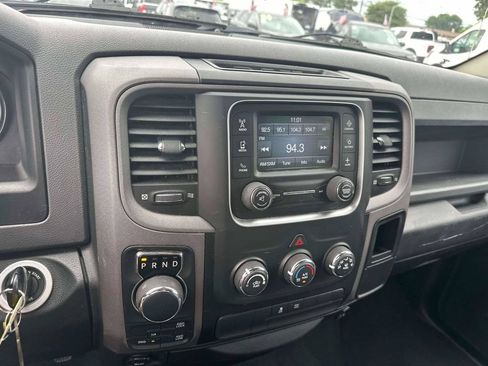 Used 2018 RAM 1500 Express w/ Express Value Package AWD/4WD image 25