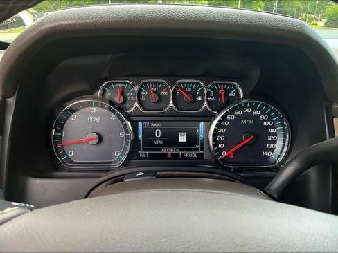 Used 2018 GMC Yukon SLT w/ Open Road Package AWD/4WD image 13