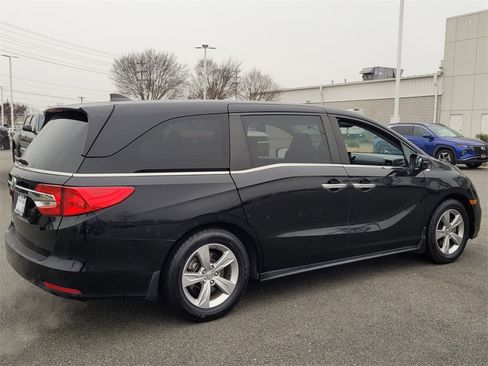 Used 2019 Honda Odyssey EX image 3