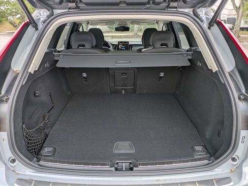 New 2026 Volvo XC60 T8 Plus w/ Protection Package Premier AWD/4WD image 13