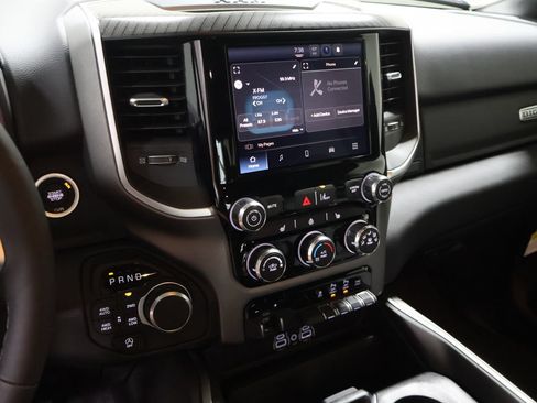 New 2026 RAM 1500 4x4 Crew Cab image 19