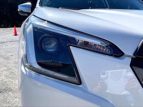 Used 2022 Subaru Forester Touring image 32