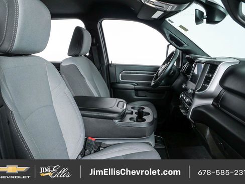Used 2024 RAM 2500 Big Horn AWD/4WD image 21