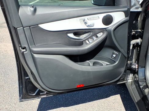 Used 2022 Mercedes-Benz GLC 300 image 20