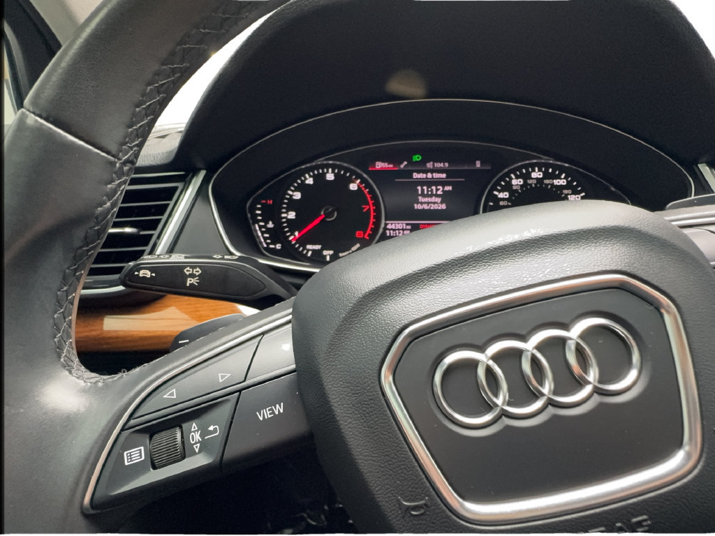 Used 2023 Audi Q5 2.0T Premium w/ Convenience Package AWD/4WD image 47