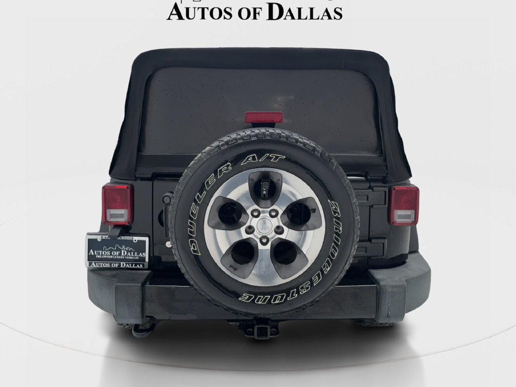 Used 2017 Jeep Wrangler Unlimited Sahara w/ Max Tow Package AWD/4WD image 10