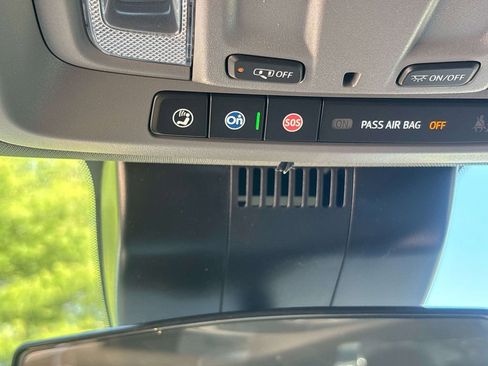 New 2026 GMC Sierra 2500 SLE w/ SLE Convenience Package AWD/4WD image 13