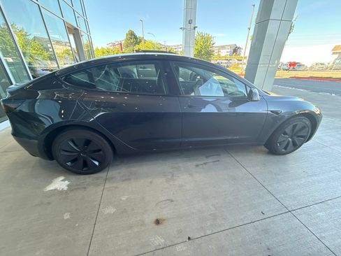 Used 2024 Tesla Model 3 Standard Range RWD image 2