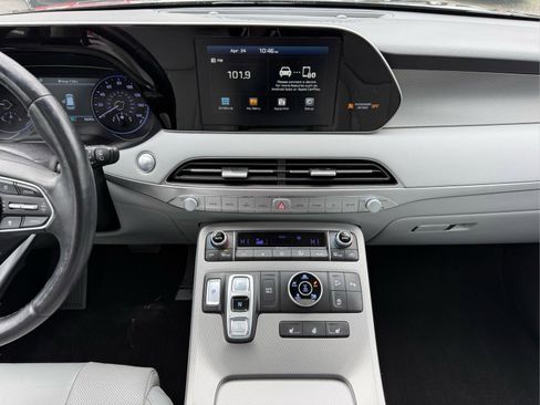 Used 2020 Hyundai Palisade SEL w/ Premium Package image 23