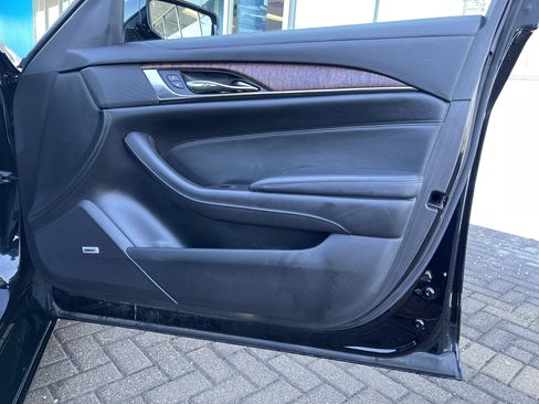 Used 2019 Cadillac CTS Luxury image 40