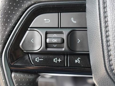 Used 2024 Toyota Tundra SR5 w/ SR5 Convenience Package AWD/4WD image 12