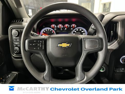 Used 2022 Chevrolet Silverado 1500 Custom image 14