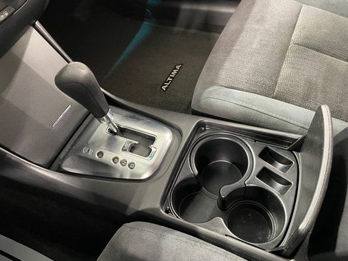 Used 2010 Nissan Altima 2.5 S image 29