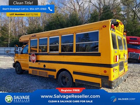 Used 2013 Chevrolet Express 3500 Extended w/ School Bus Package RWD image 4