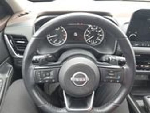 Used 2023 Nissan Rogue SL w/ SL Premium Package AWD/4WD image 9