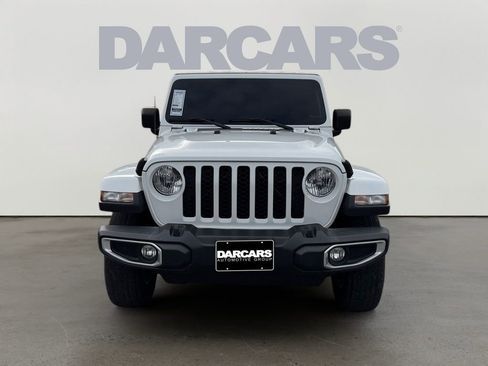 Used 2023 Jeep Gladiator Sport image 2