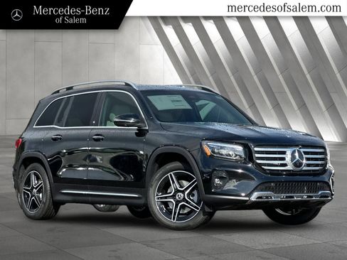 New 2026 Mercedes-Benz GLB 250 4MATIC image 1
