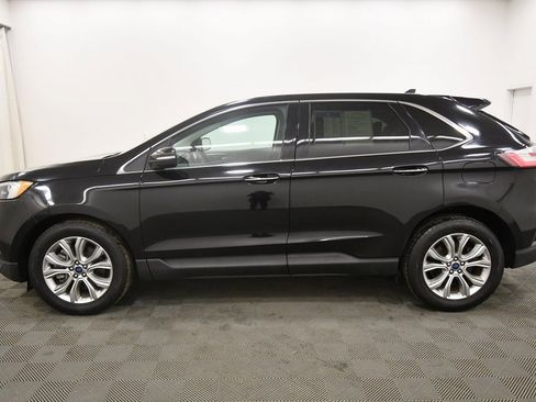 Used 2022 Ford Edge Titanium image 4