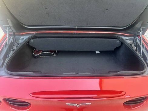 Used 2005 Chevrolet Corvette Convertible w/ Preferred Equipment Group RWD image 16