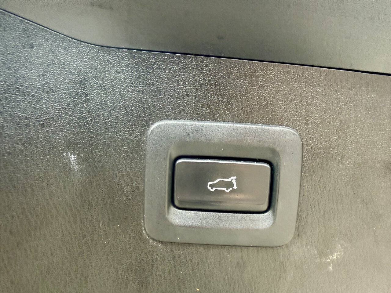 Used 2018 MAZDA CX-5 Touring w/ Preferred Equipment Package AWD/4WD image 23