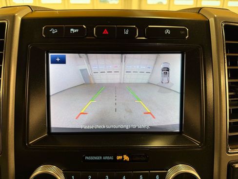 Used 2021 Ford Expedition XLT AWD/4WD image 17