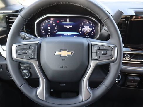 New 2026 Chevrolet Silverado 1500 LT AWD/4WD image 7