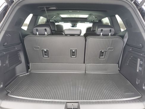 New 2026 Buick Enclave Sport Touring w/ Power Package image 11