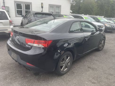 Used 2011 Kia Forte Koup EX FWD image 4