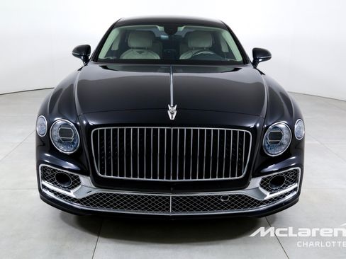Used 2020 Bentley Flying Spur W12 AWD/4WD image 4