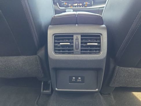 Used 2021 Nissan Rogue SV w/ Premium Package FWD image 27