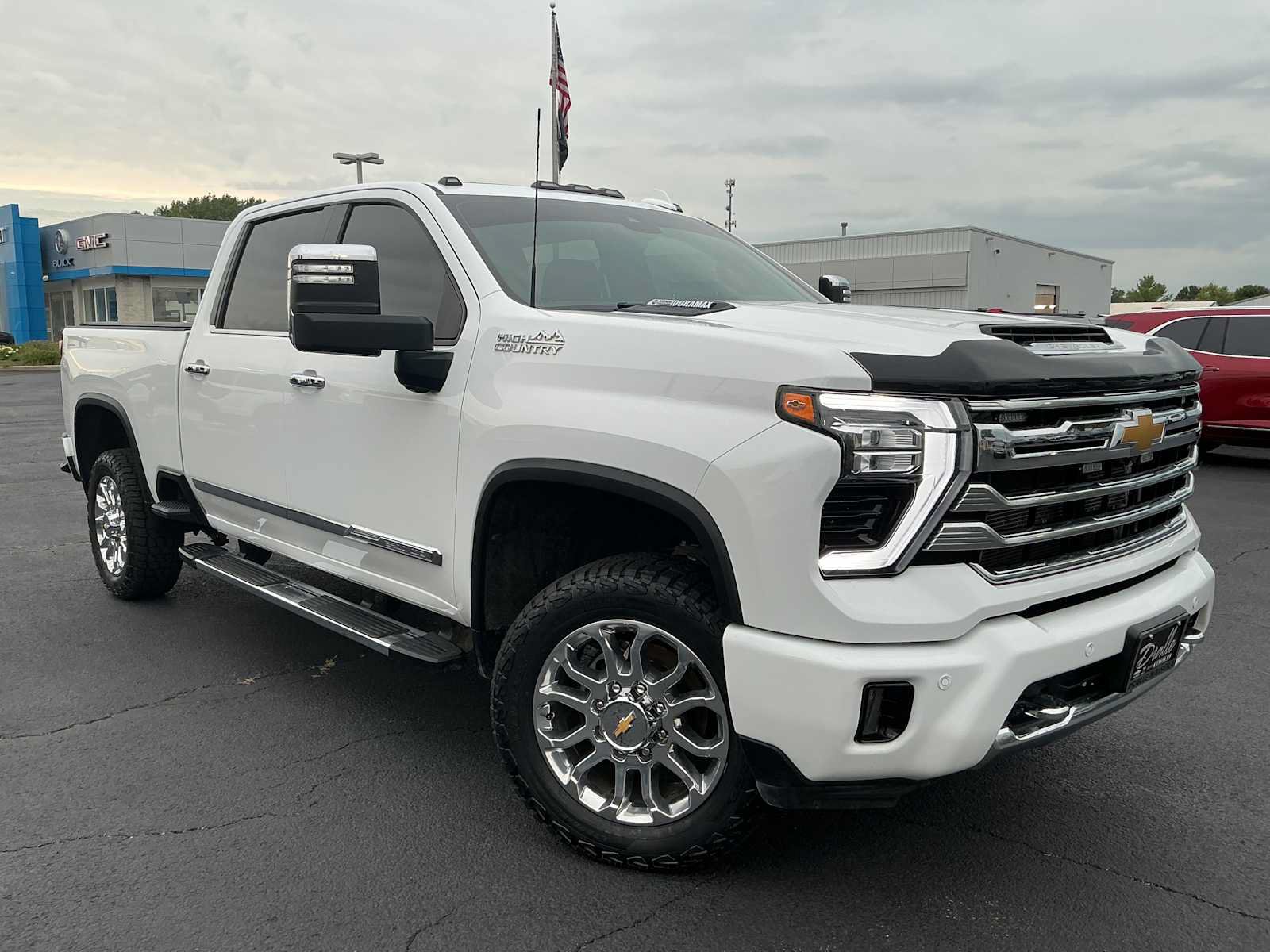 Used 2024 Chevrolet Silverado 2500 High Country w/ High Country Premium Package AWD/4WD image 1