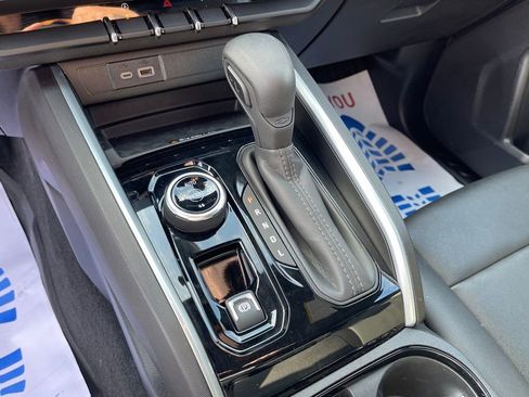 Used 2025 Chevrolet Colorado Trail Boss image 22