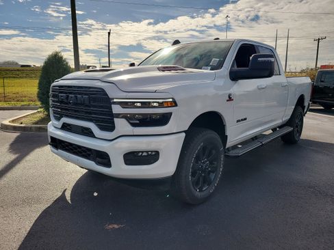 New 2026 RAM 2500 Laramie image 4