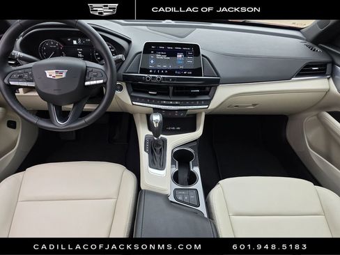 Certified 2026 Cadillac CT4 Luxury RWD image 8