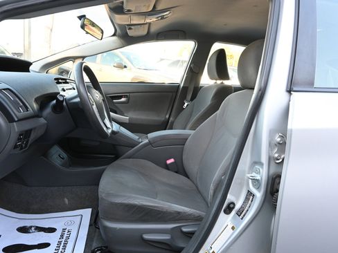 Used 2010 Toyota Prius One image 11