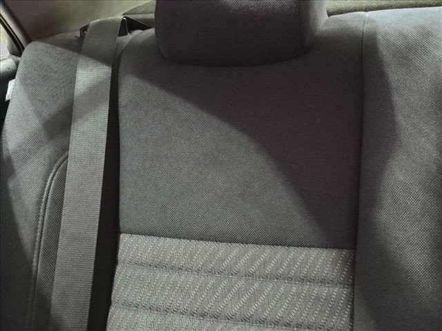 Used 2017 Toyota Camry FWD image 11