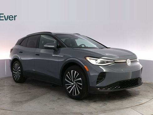 Used 2024 Volkswagen ID.4 S image 4