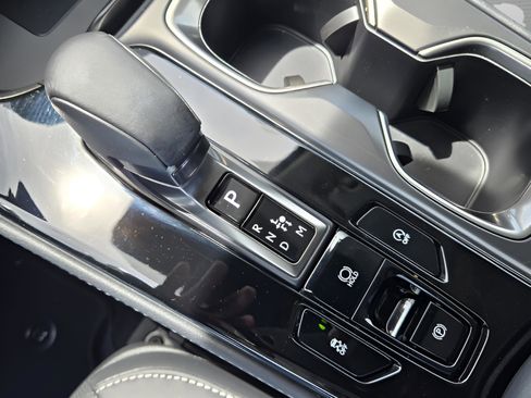 Used 2024 Lexus NX 250 FWD image 34