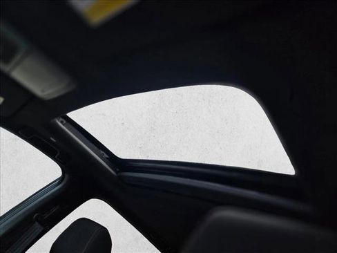 Used 2025 Honda CR-V Sport image 13