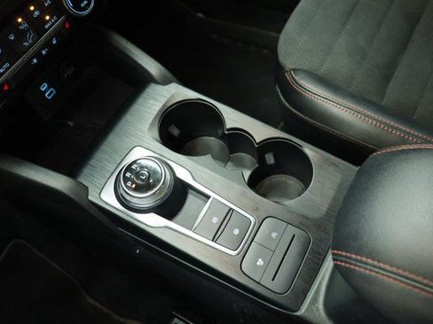 Used 2022 Ford Escape SEL w/ SEL Stealth AWD Package image 18