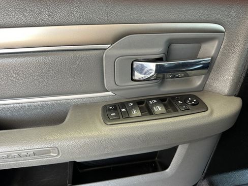 Used 2017 RAM 1500 Lone Star AWD/4WD image 11