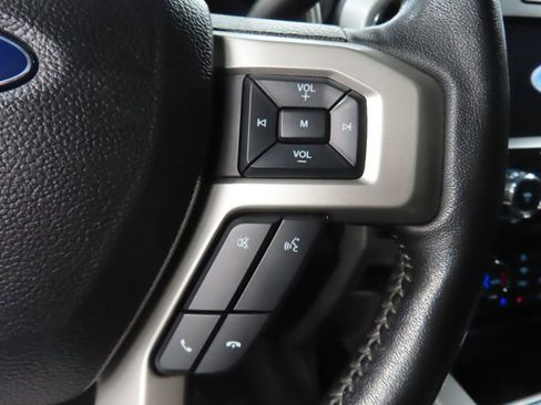 Used 2021 Ford F250 Lariat w/ Lariat Value Package AWD/4WD image 41